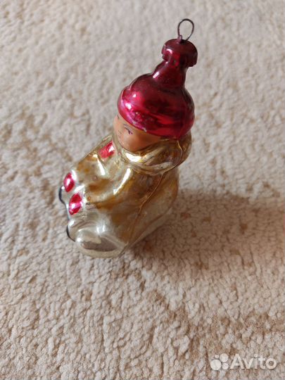 Елочные игрушки мальчик на санках СССР