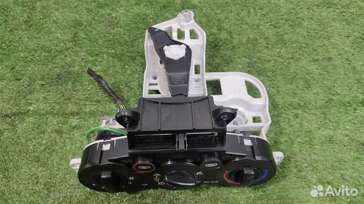 Панель управления отопителя KIA Picanto (BA) 2010