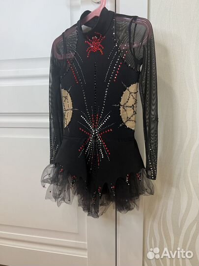 Платье для фигурного катания