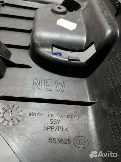 Накладка на порог внутренняя передняя левая