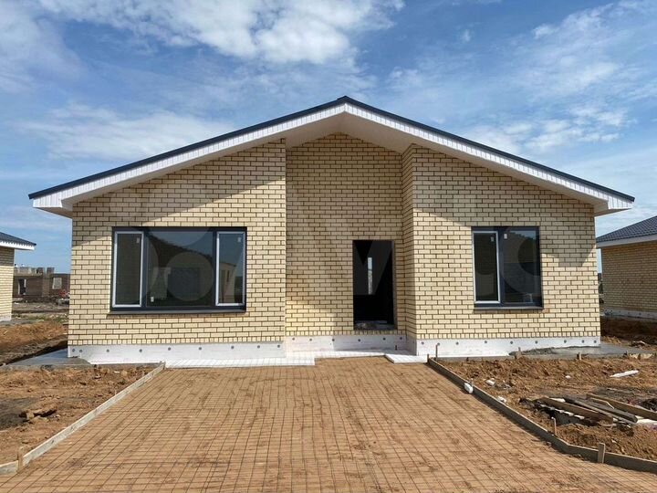 Дом 100 м² на участке 5 сот.