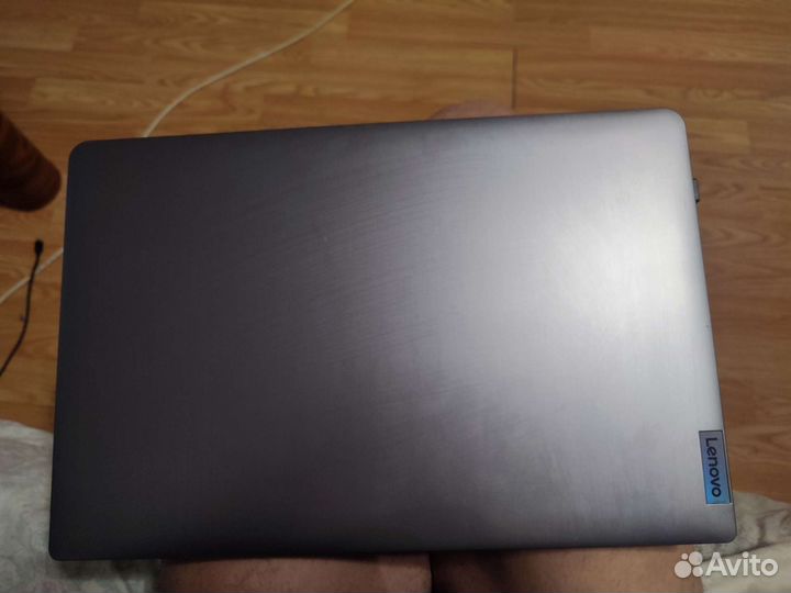 Ноутбук lenovo