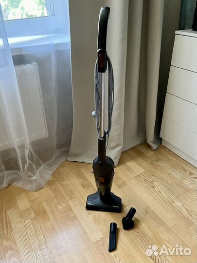 Вертикальный пылесос deerma