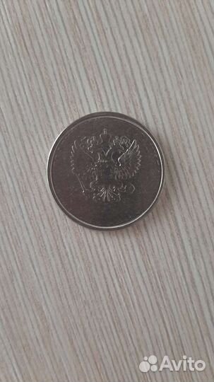 Монета брак 2 рубля