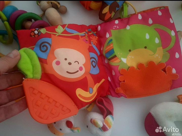 Игрушки для малышей до года пакетом