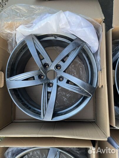 Диски r18 кик 559