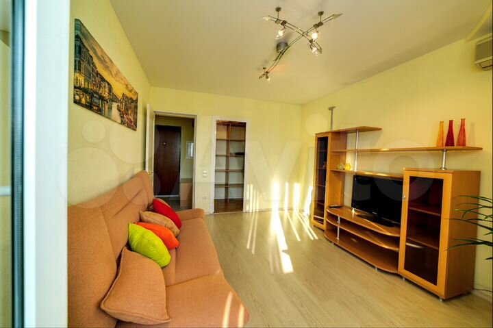 2-к. квартира, 60 м², 8/8 эт.