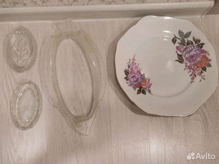 Посуда ссср, тарелки много, селедочница
