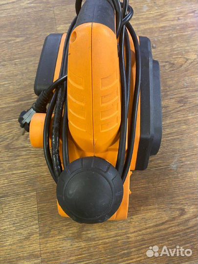 Рубанок вихрь р-82\800