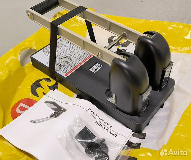 Дырокол мощный KW-trio 09520. 150 листов. Новый