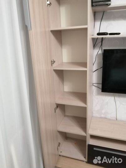 Стенка в гостиную бу