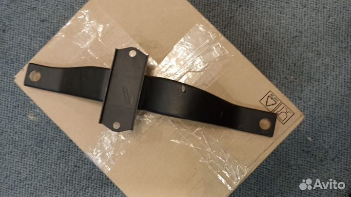 Поперечина задней опоры раздаточной коробки 2123