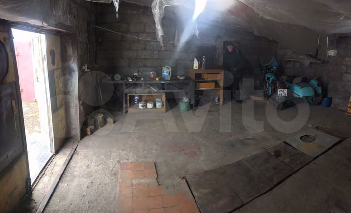 Гараж, > 30 м²