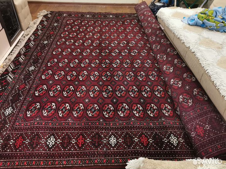 Ковер шерстяной новый