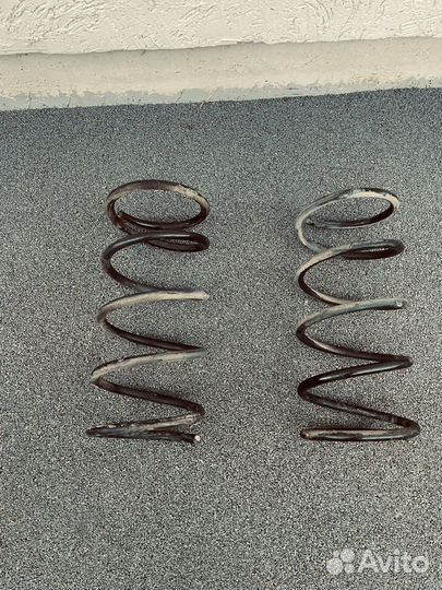 Передние стойки