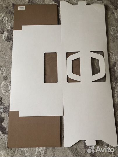 Коробка для торта с окном и ручкой