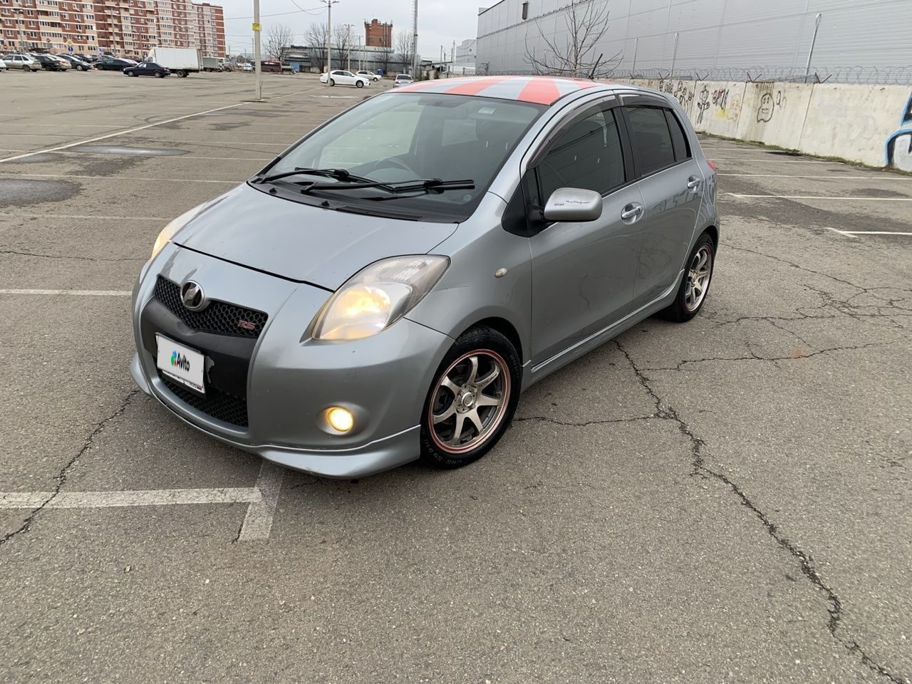 Toyota Vitz: фото владельца