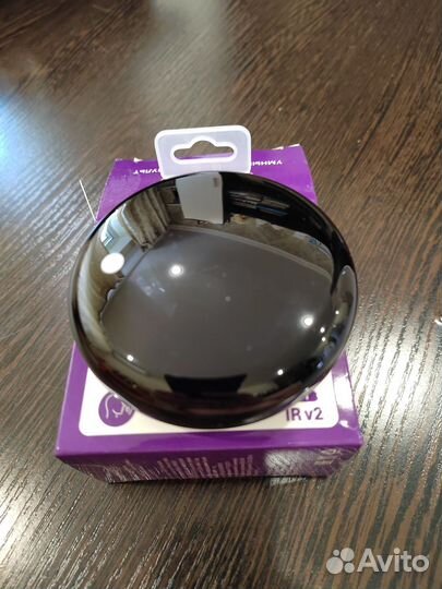 Универсальный умный пульт hiper IoT IR 2 (HI-IR2)