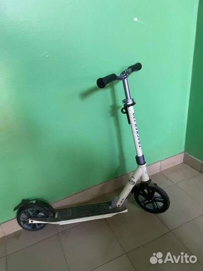 Самокат Модель tracker 230