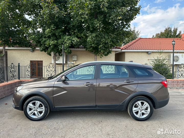 LADA Vesta Cross 1.6 CVT, 2020, 38 500 км