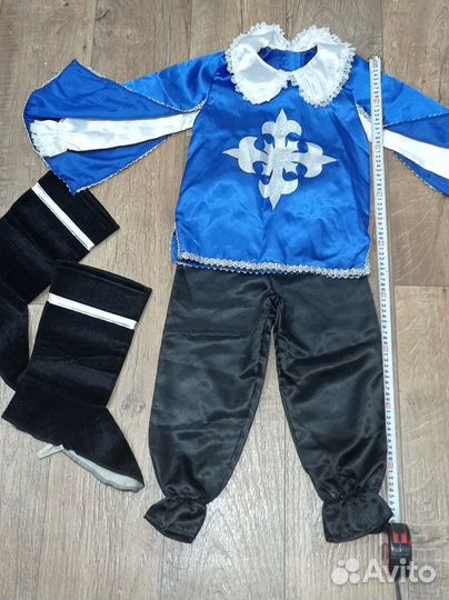 Костюм мушкетёра