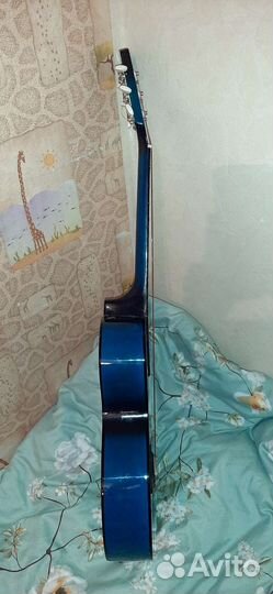 Акустическая гитара yamaha