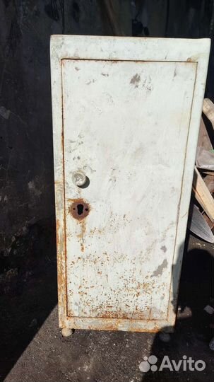 Оружейный сейф бу