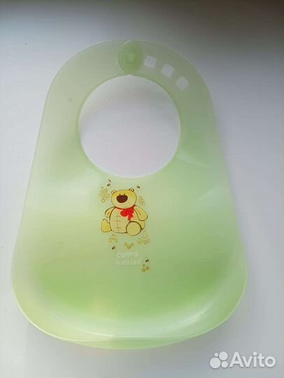 Нагрудник пластиковый