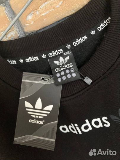 Спортивный костюм Adidas