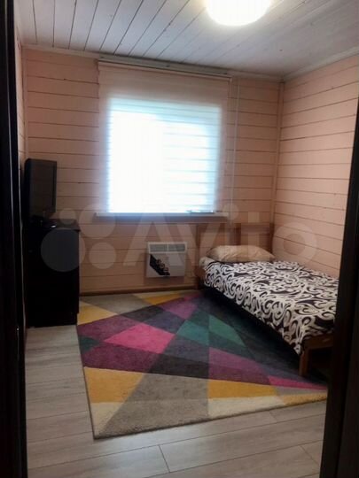 Дом 54 м² на участке 6 сот.