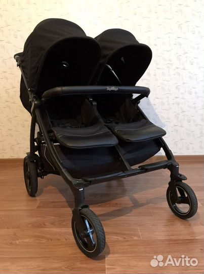 Коляска прогулочная для двойни и погодок