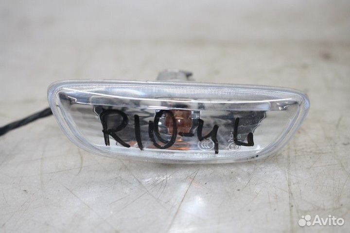 Повторитель на крыло KIA RIO 2017