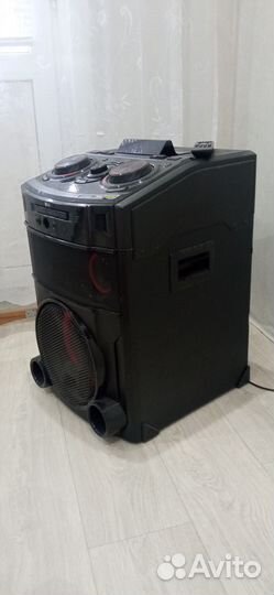 Колонка LG xboom