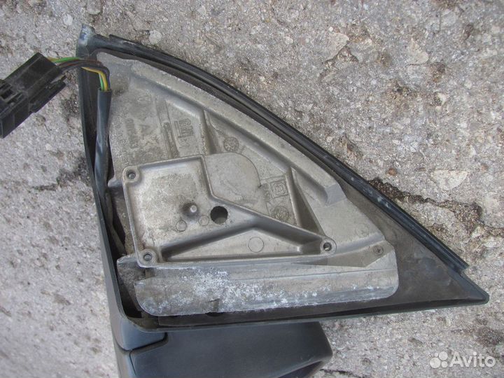 Зеркало правое Опель Омега Opel Omega B