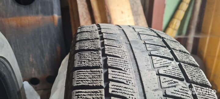 Bridgestone Blizzak Ice 205/55 R16