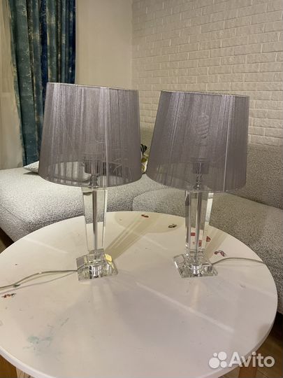 Лампа настольная