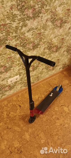 Трюковой самокат