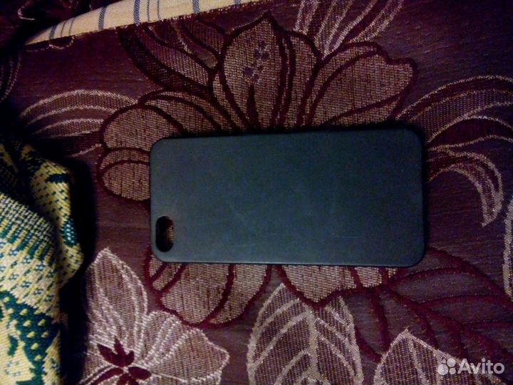 Чехлы на iPhone 5,SE