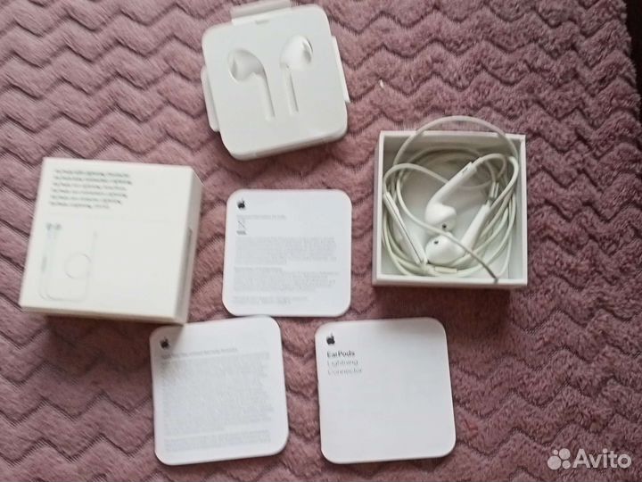 Наушники earpods