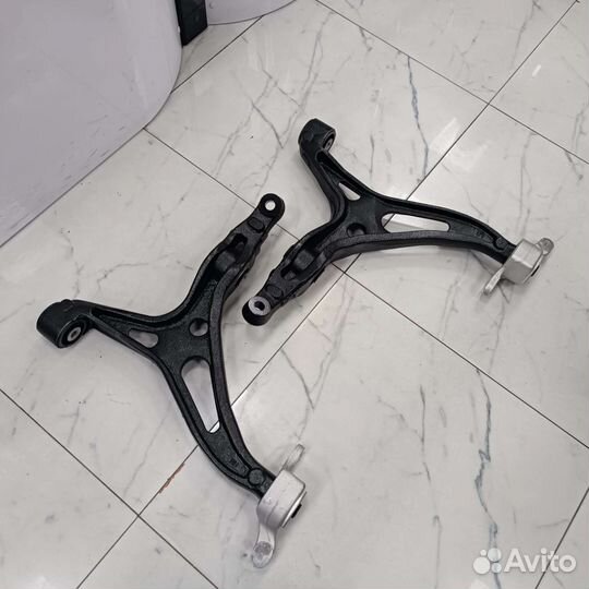 Комплект рычагов задней подвески Mercedes W164 ML