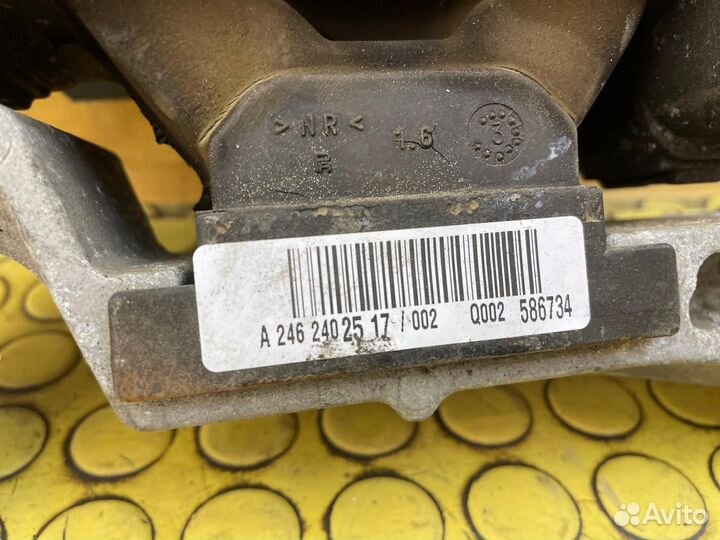 Подушка двигателя Mercedes-Benz B 180 W176