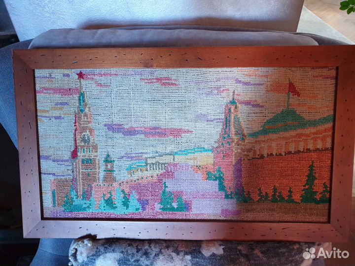 Старинная вышивка 1950г. в раме