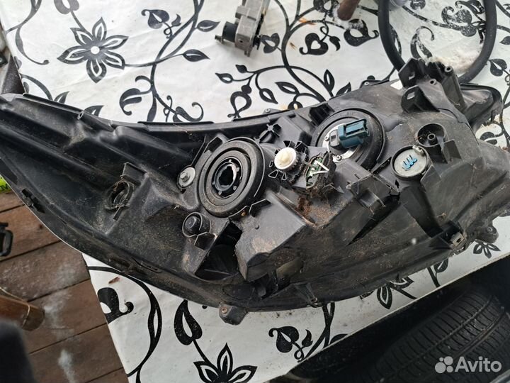 Фара Honda cr-v 4