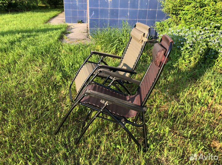 Шезлонг пляжный