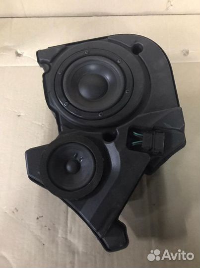 Передний динамик правый Bang&Olufsen Audi A8