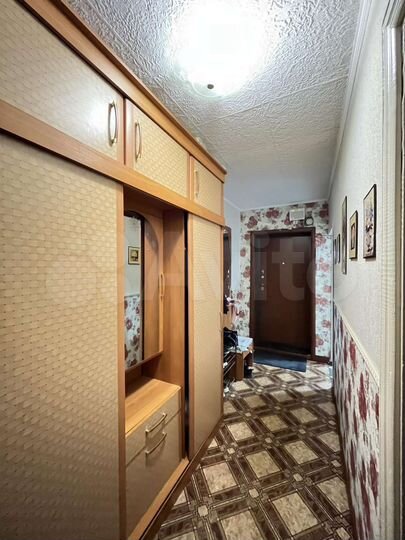 4-к. квартира, 73,5 м², 4/9 эт.