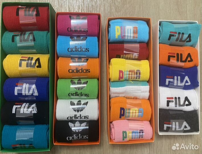 Носки в коробке