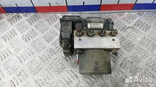 Блок ABS toyota corolla E15 (8DN26KW01)