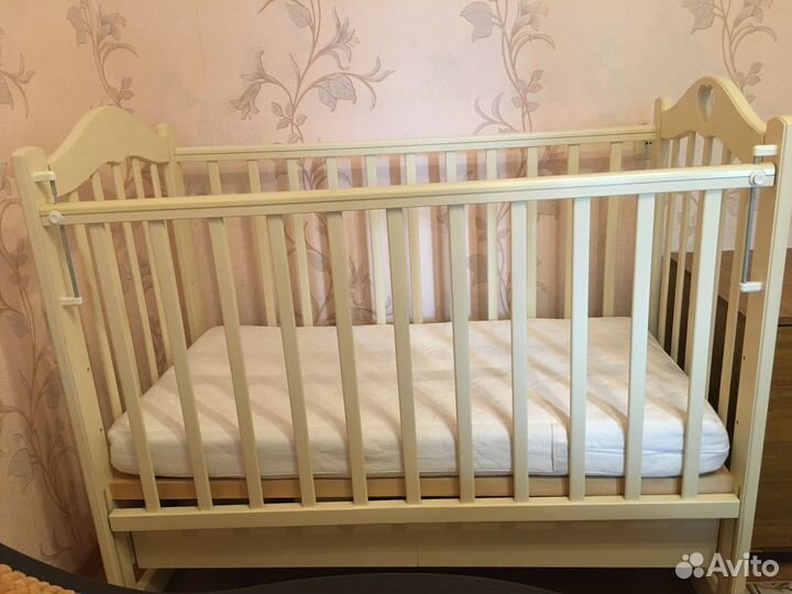 Детская кроватка качалка с ящиком