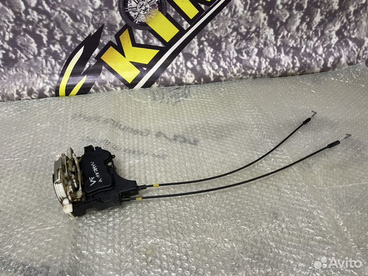 Замок двери задней левой Lancer X Лансер 10